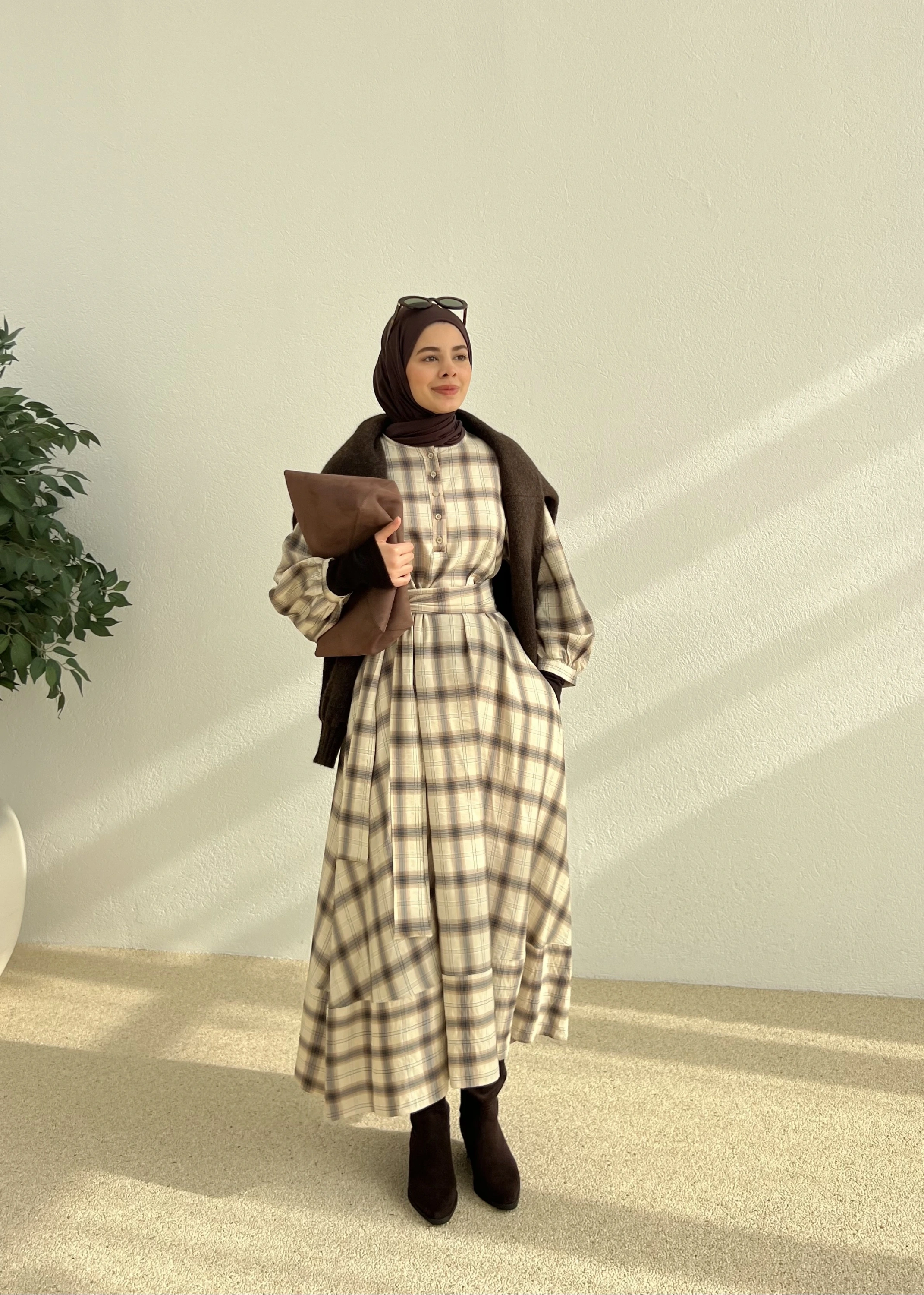 ZR ELBİSE pll BEJ GEÇİŞLİ