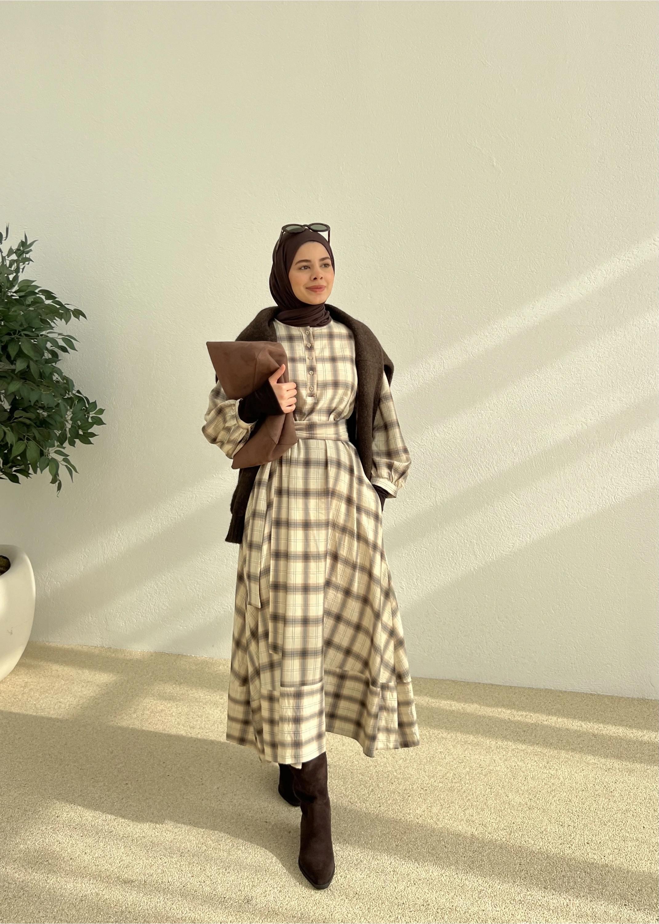 ZR ELBİSE pll BEJ GEÇİŞLİ