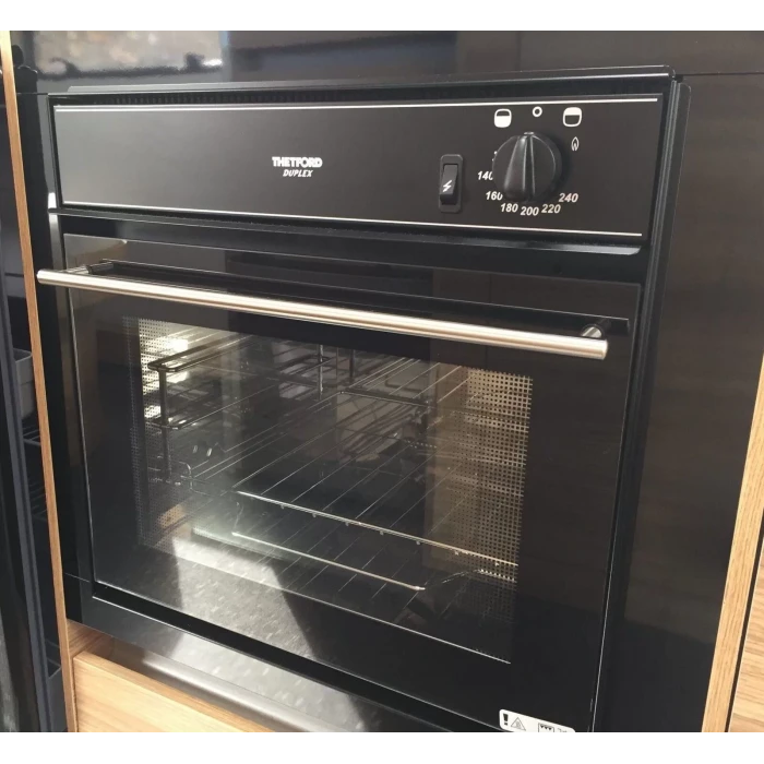 Thetford Dublex 36L 3 Katlı Gazlı Karavan Fırını