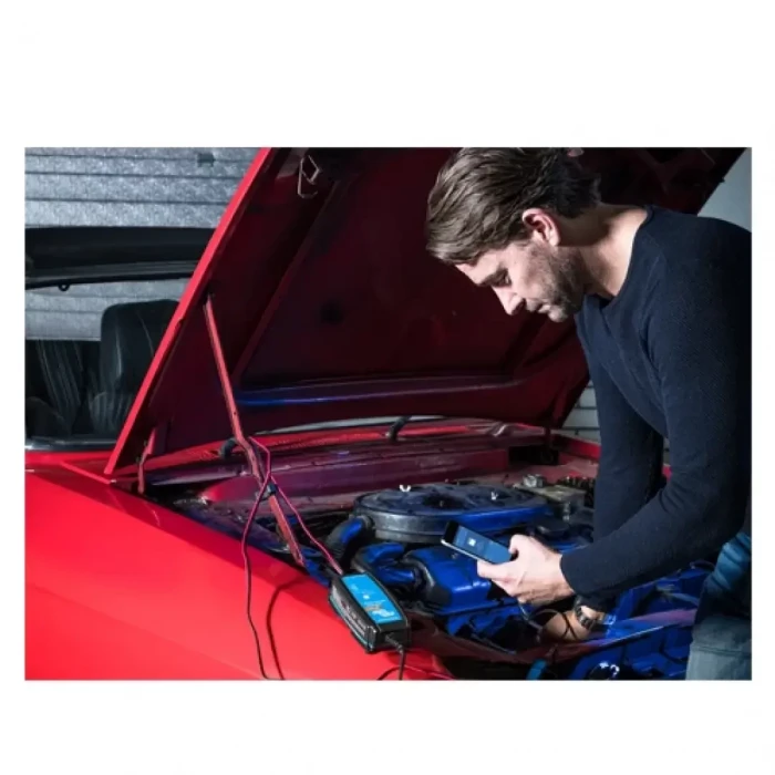 Victron Blue Smart IP65 Charger 220V 12V 25A Akü Şarj Cihazı