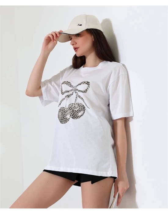 Leopar Desenli kiraz Baskılı Kadın T-Shirt