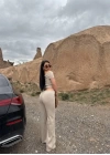 Madonna yaka bol paça pantolonlu takım