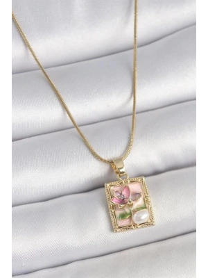 316L Çelik Gold Renk Pembe Mineli Çiçek İşlemeli İnci Detay Portre Model Kadın Kolye