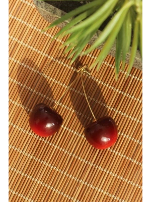 Gold Renk Kiraz Model Kadın Küpe