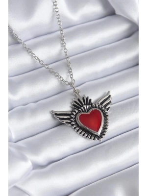 Gümüş Renk Kanatlı Kırmızı Kalp Model Kadın Kolye