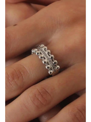 Gümüş Renk Zirkon Taşlı Kadın Yüzük