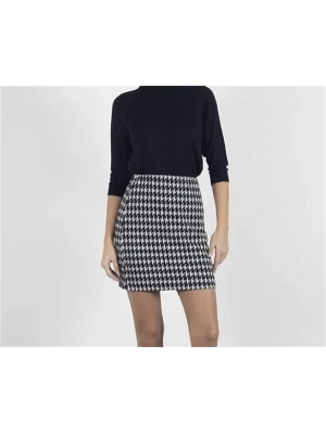 Kazaayağı Likralı Mini Etek Siyahbeyaz