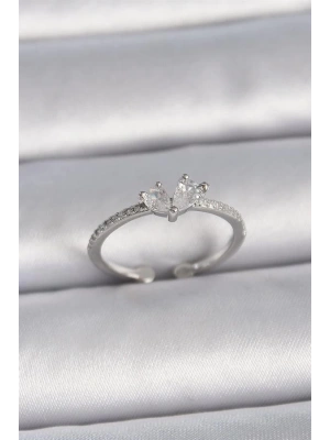 Pirinç Gümüş Renk Ayaralanabilir Zirkon Taşlı Kalp Model Kadın Yüzük