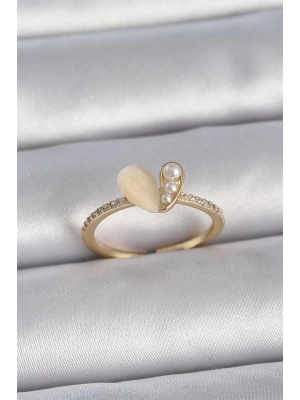 Pirinç Gümüş Renk Ayarlanabilir Zirkon Taşlı Beyaz Mineli Kalp Model Kadın Yüzük