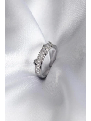 Pirinç Gümüş Renk Su Yolu Zirkon Taşlı Kadın Yüzük