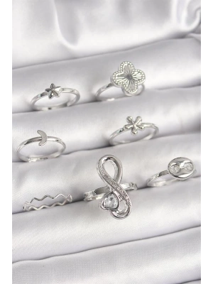 Pirinç Gümüş Renk Yonca Figür Sonsuzluk Zirkon Taşlı Kalp Detay Kadın Yüzük Kombini