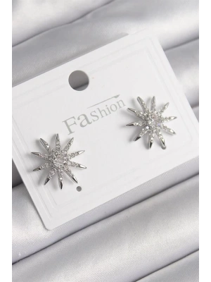 Pirinç Gümüş Renk Zirkon Taşlı Yıldız Model Kadın Küpe