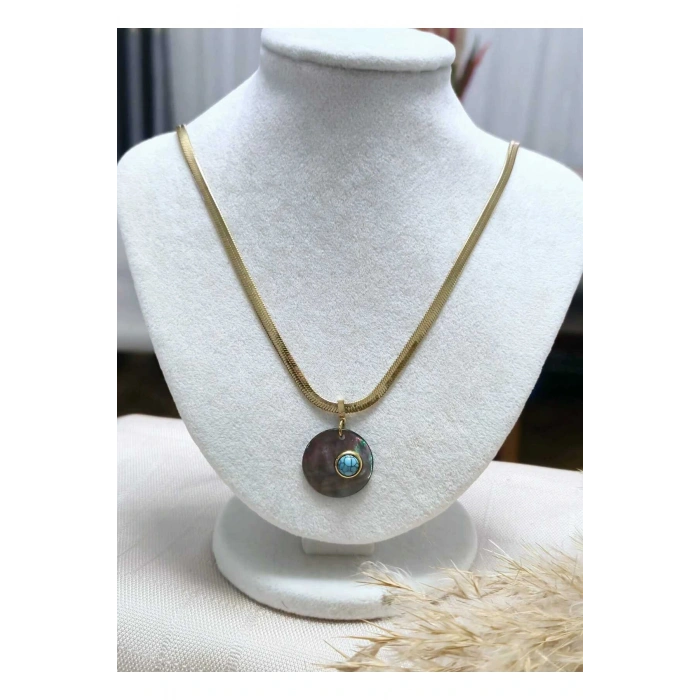 Sedefli Mavi Taşlı Altın Çelik  Oval Kesim Kolye