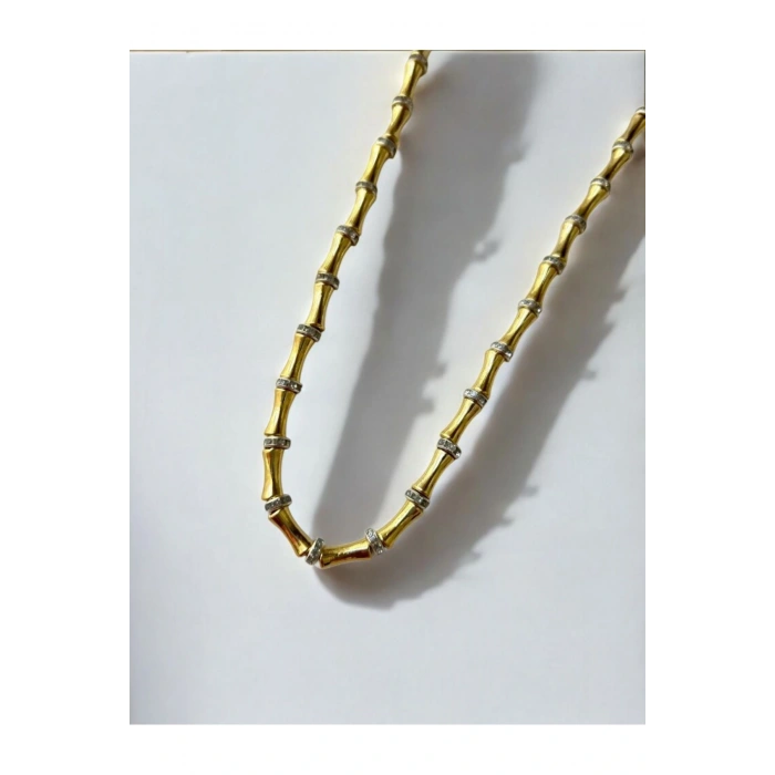 Leyla Avukat Serenay Kolyesi