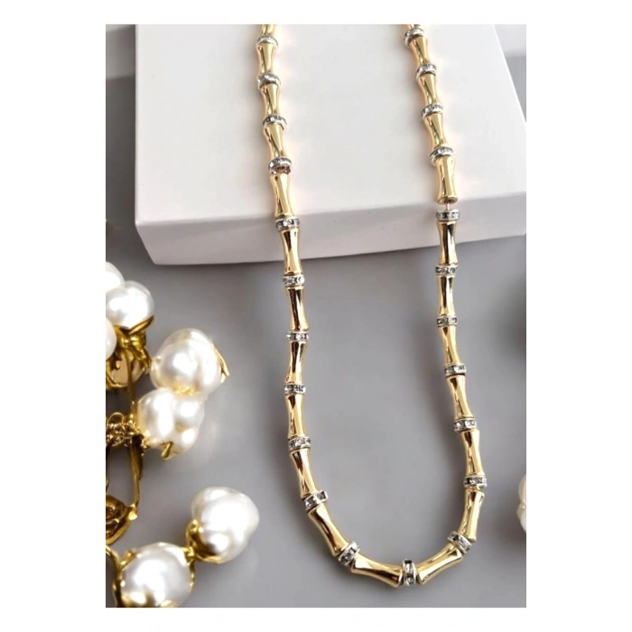 Leyla Avukat Serenay Kolyesi