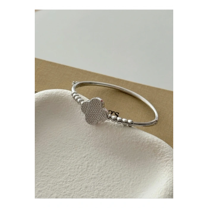 Özel Seri Altın Renkli Çiçek Formlu Kelepçe Bileklik