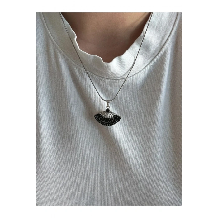 Yelpaze Model Siyah li Çelik Kolye