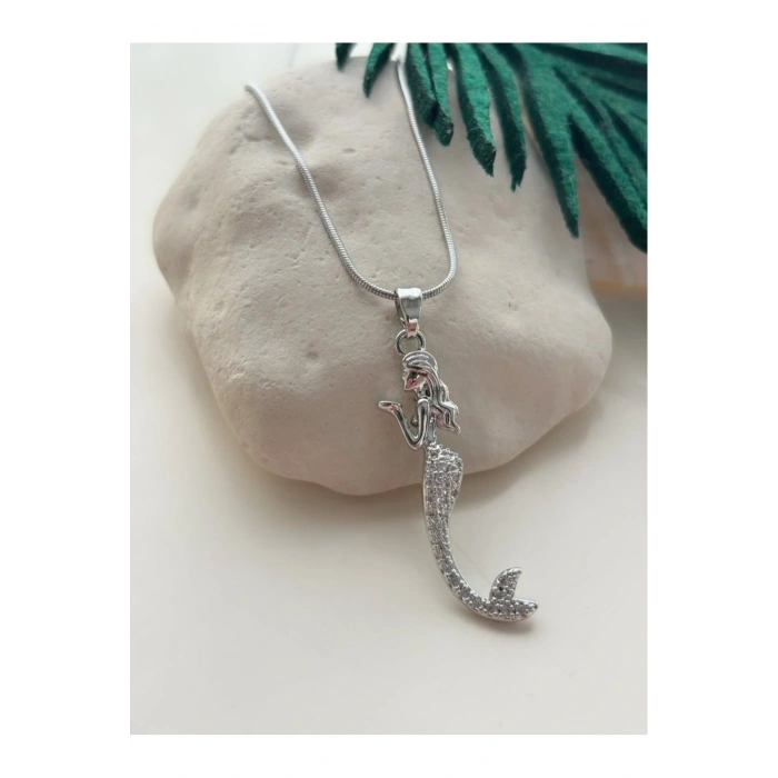 Denizkızı Figürlü Gümüş Renk Çelik Kolye