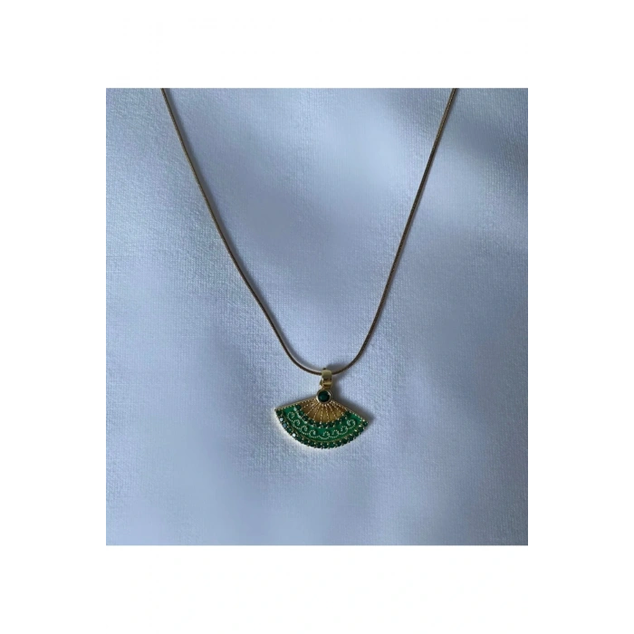 Yelpaze Model Yeşil Taşlı Gold Çelik Kolye