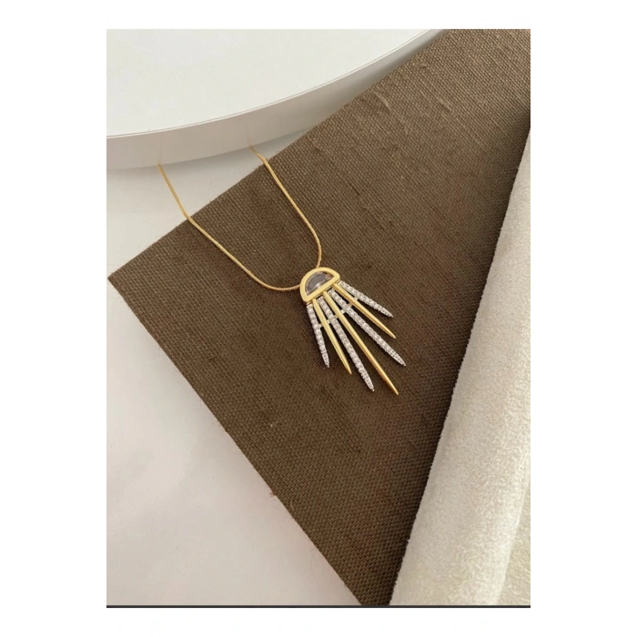 Gold Renkli Çelik Özel Seri Taşlı Kolye