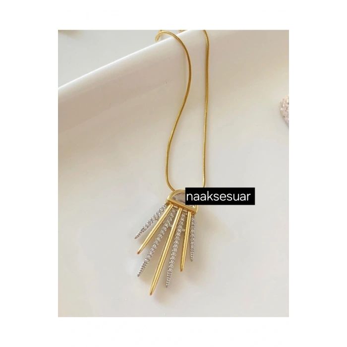 Gold Renkli Çelik Özel Seri Taşlı Kolye