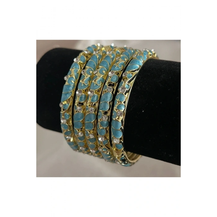 Mineli Taşlı Çiçek Detaylı Mavi Renkli Kelepçe