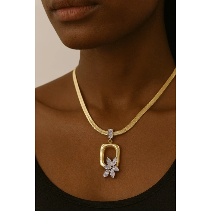 Gold Renkli Çelik Kolye – Taş Detaylı Zarif Model