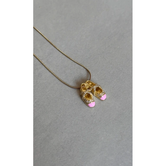Gold Renkli Çelik Balerin Ayakkabı Kolyesi
