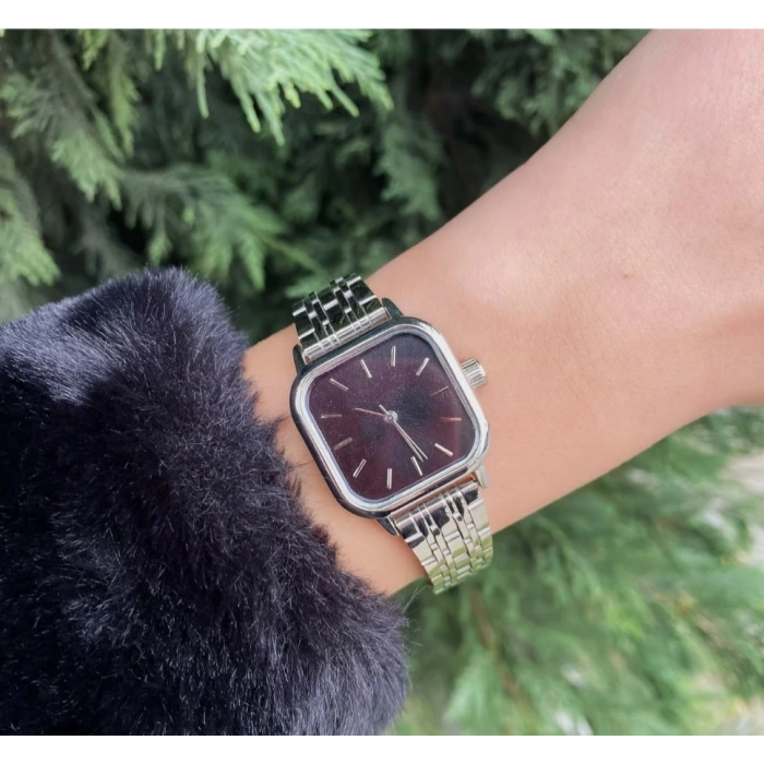 Gümüş Renkli Klasik Lüks Kadın Saat - Bordo kadran