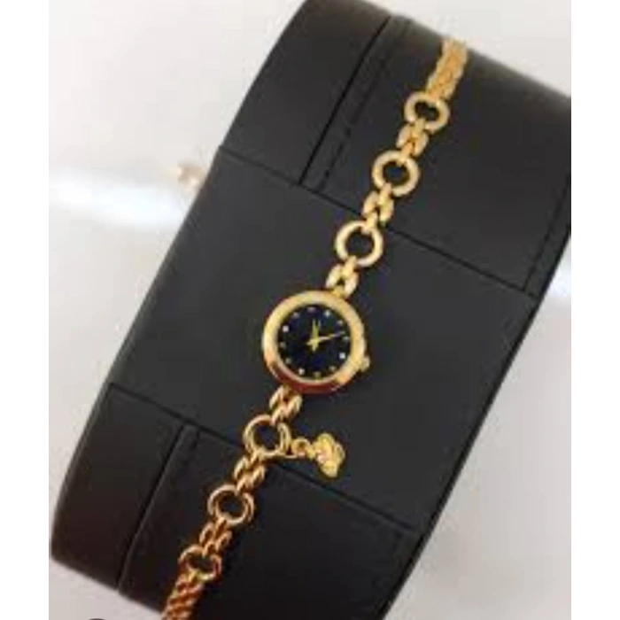 Gold Renk Siyah Kadran Charm Detaylı Lüks Kadın Saat
