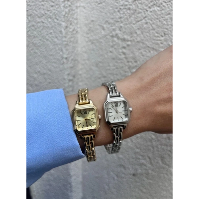 Gold Renkli Kare Kasa Klasik Modern Kadın Saat