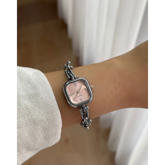 Gümüş Renkli Tiff Model Kadın Saat pembe