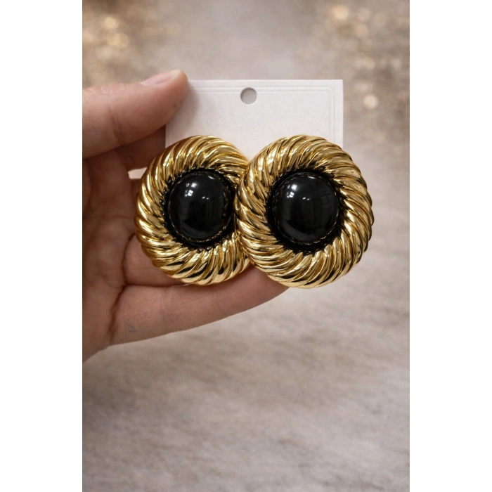 Vintage Siyah Taş Detaylı Gold Küpe