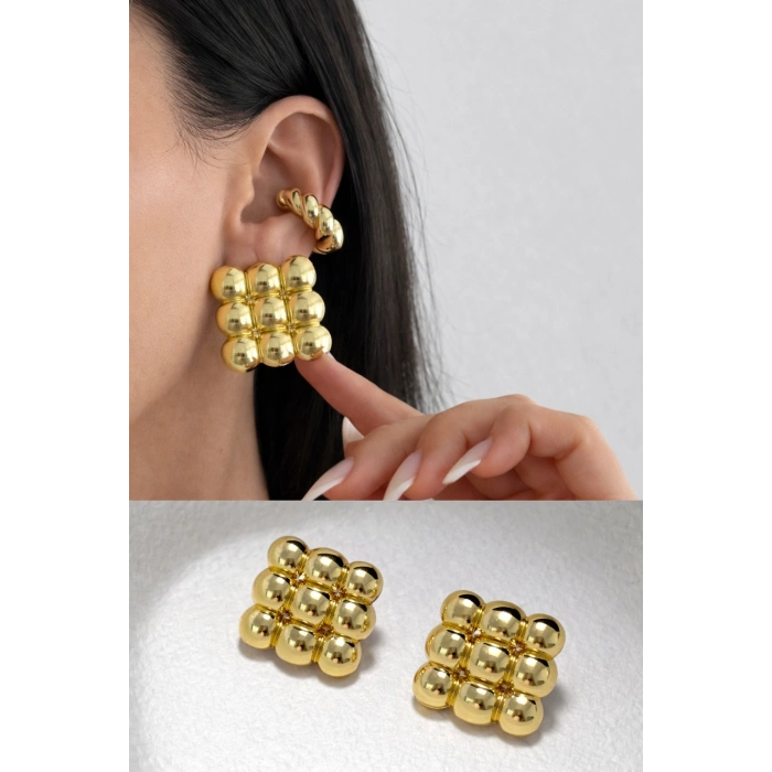 Gold Renkli Geometrik Top Form Küpe