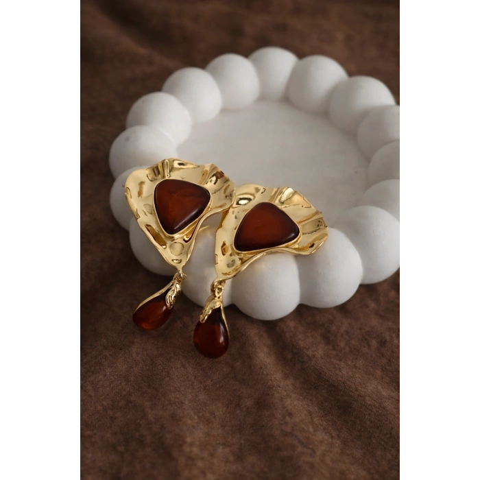 Gold Renkli Bordo Taş Detaylı Sallantılı Küpe