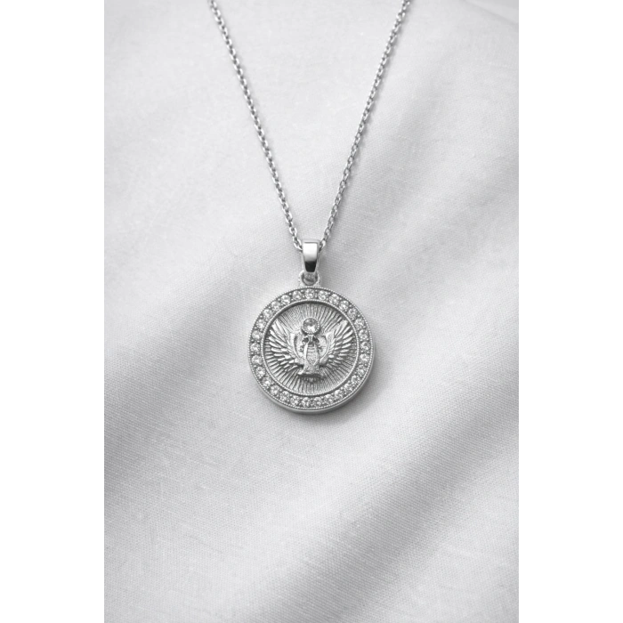 Gümüş Renkli Çelik Madalyon Kolye