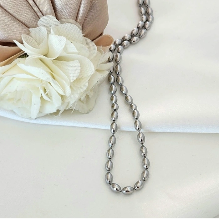 Gümüş Renkli Çelik Minimal Zincir Kolye