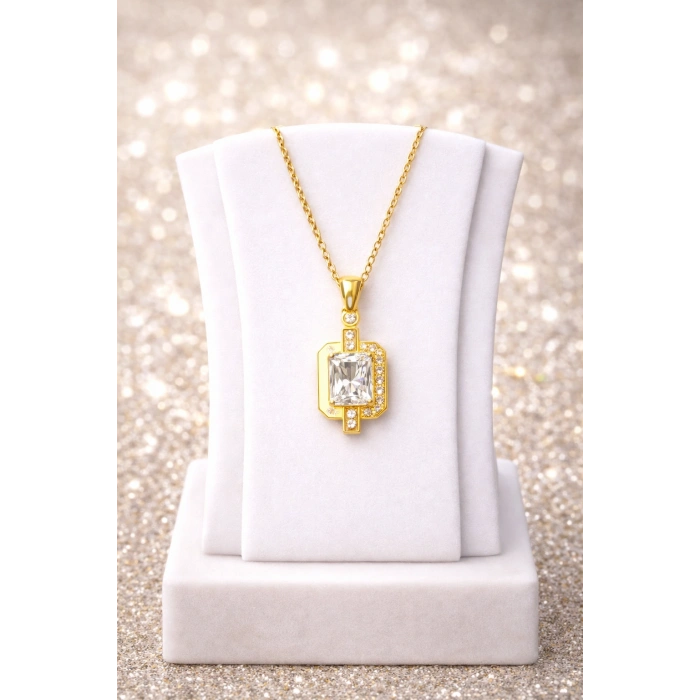 Gold Renkli Çelik Baget Taş Detaylı Modern Kolye