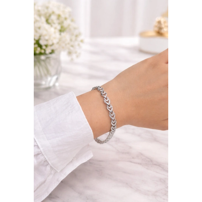 Xuping Taşlı Kalp Detaylı Gümüş Renk Bileklik