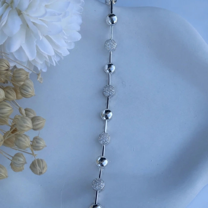 Xuping Taş Detay Dorika Toplu Gümüş Renk Bileklik