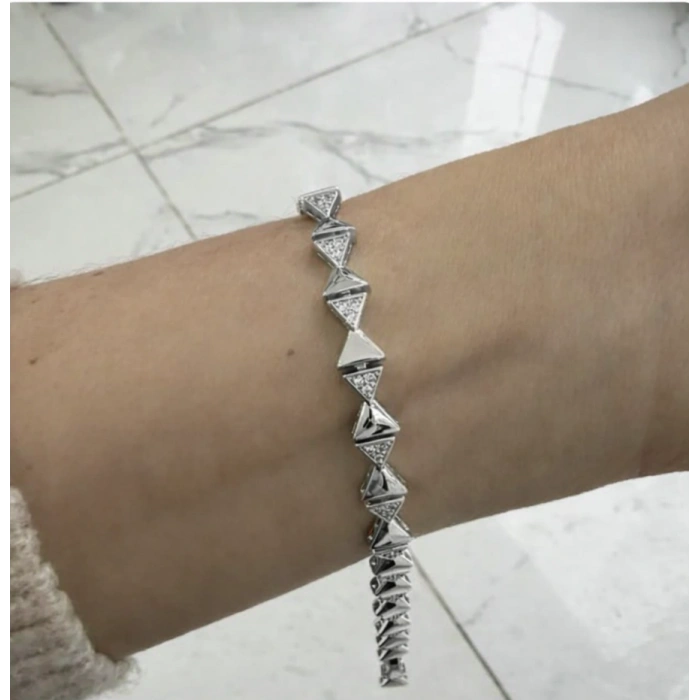 Xuping Gümüş Renk Geometrik Taşlı Bileklik