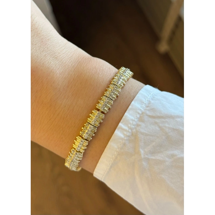 Xuping 14K Gold Kaplama Taş Detaylı VIP Bileklik