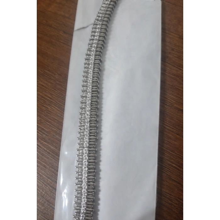 Gümüş Renk Taşlı Zarif Bileklik