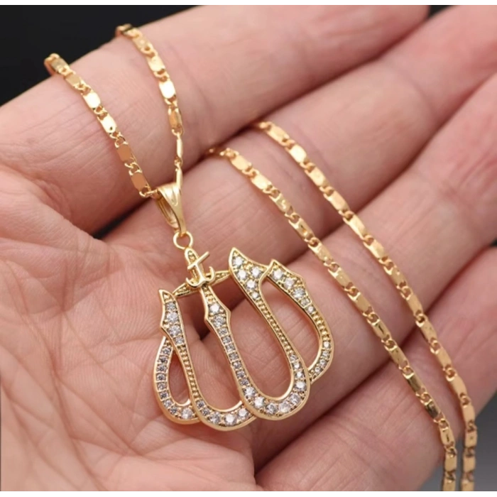 Xuping Taşlı Allah Yazılı Kolye Ucu 14K Kaplama