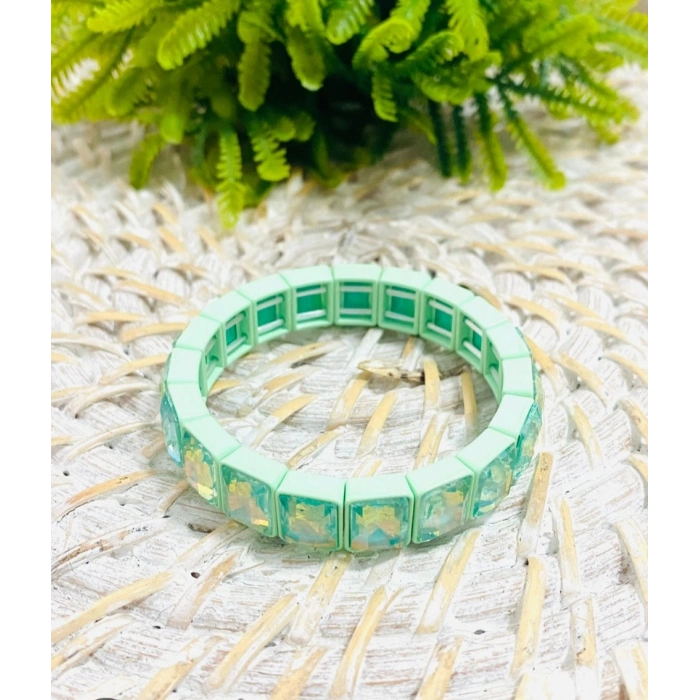 Mint Yeşili İrisli Taşlı Lastikli Esnek Bileklik