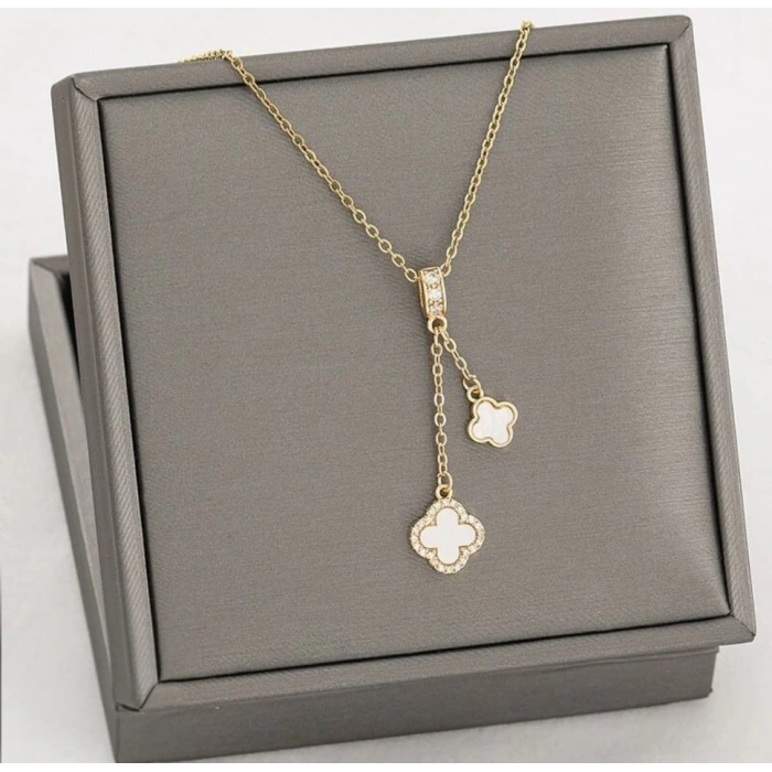 Çelik Gold Renkli Charmlı Yonca Kolye