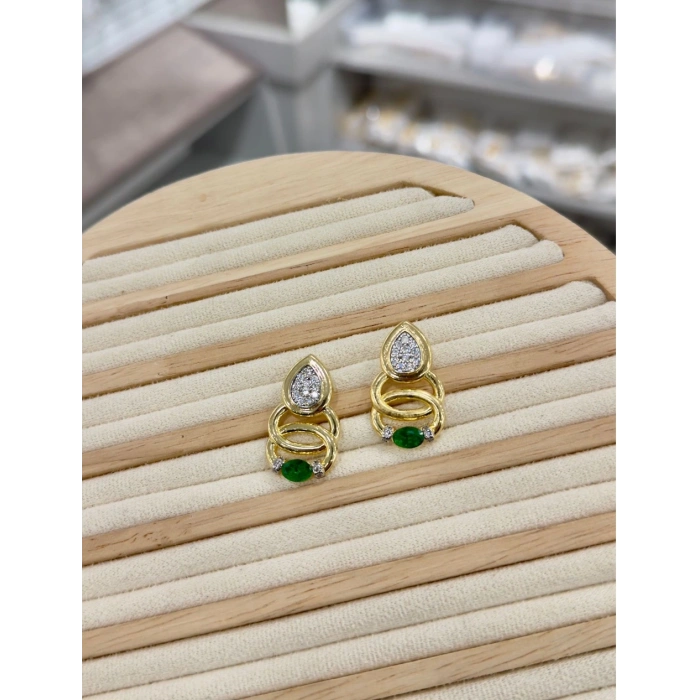 Çelik Gold Renkli Zümrüt Yeşili Küpe