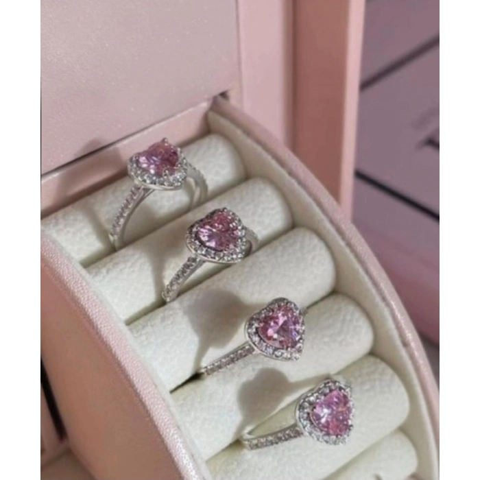 Çelik Gümüş Renkli Kalp Detaylı Kolye & Yüzük 2’li Set