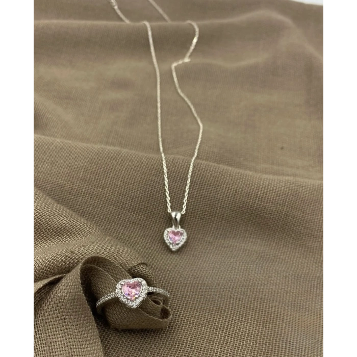 Çelik Gümüş Renkli Kalp Detaylı Kolye & Yüzük 2’li Set