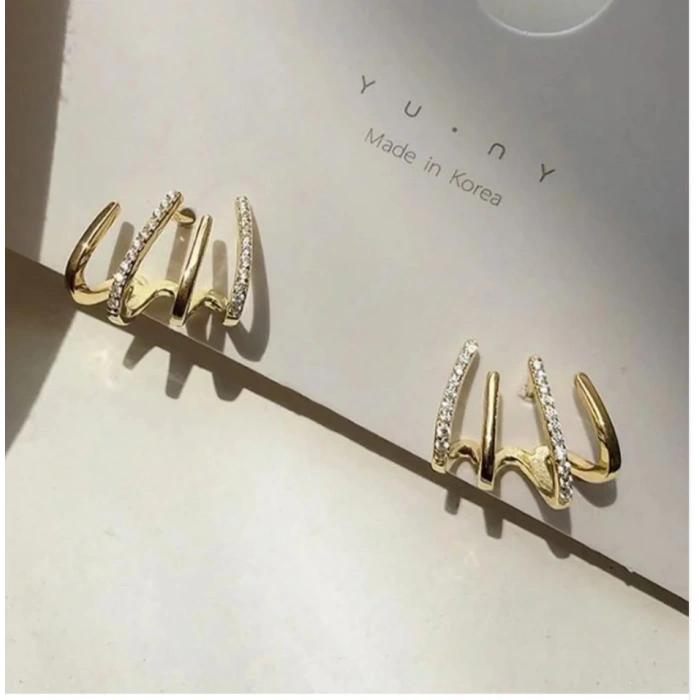 Gold Renk Çoklu Taşlı Küpe